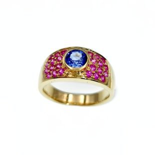 14K yellow gold blue and pink sapphire ring